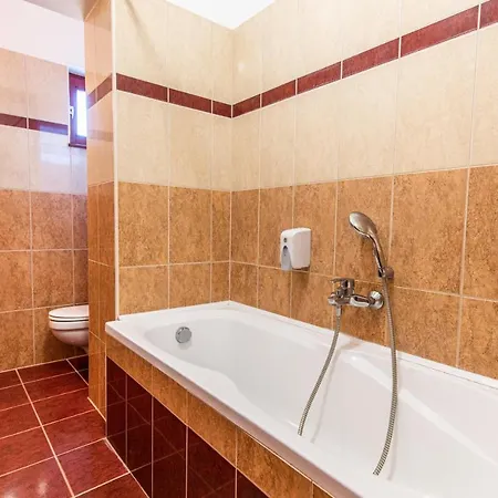 Borhotel Sziluett Farkasmaly Gyöngyös