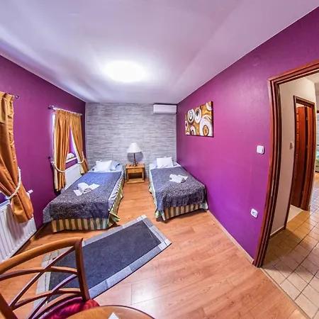 Borhotel Sziluett Farkasmaly Hotel Gyöngyös