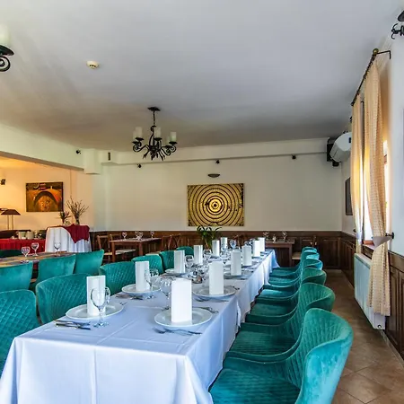 Borhotel Sziluett Farkasmaly Gyongyos