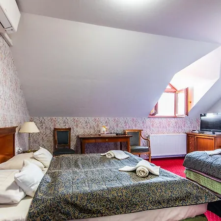 Borhotel Sziluett Farkasmaly Hotel Gyöngyös