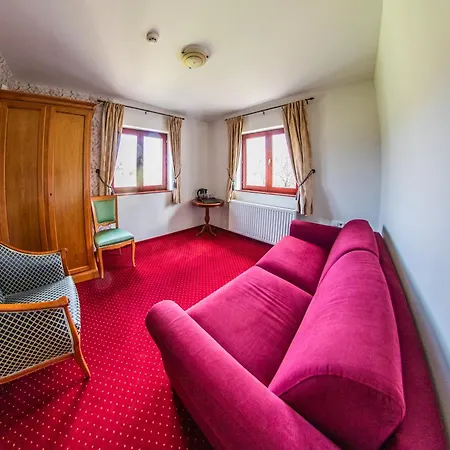 Borhotel Sziluett Farkasmaly Hotel