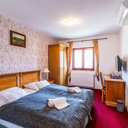 Hotel Borhotel Sziluett Farkasmaly Gyongyos