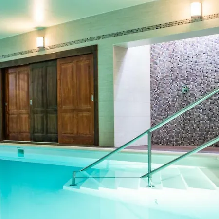 Borhotel Sziluett Farkasmaly 3* Gyöngyös